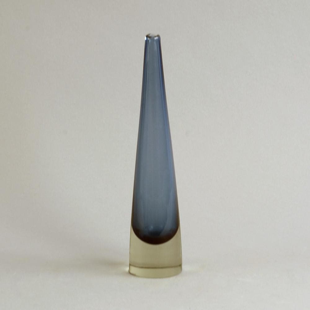 Blue glass vase by Timo Sarpaneva for Iittala N6796 - Freeforms