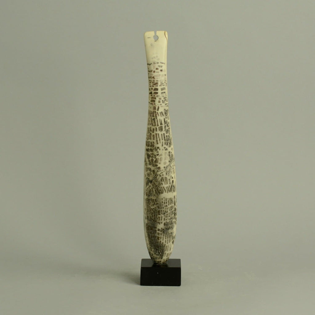 "Bow form" stoneware sculpture by Peter Hayes C5201 - Freeforms