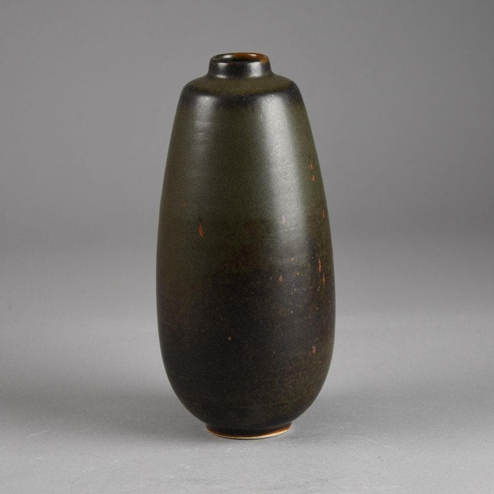 Brown vase with impressed line decoration by Saxbo E7199 - Freeforms