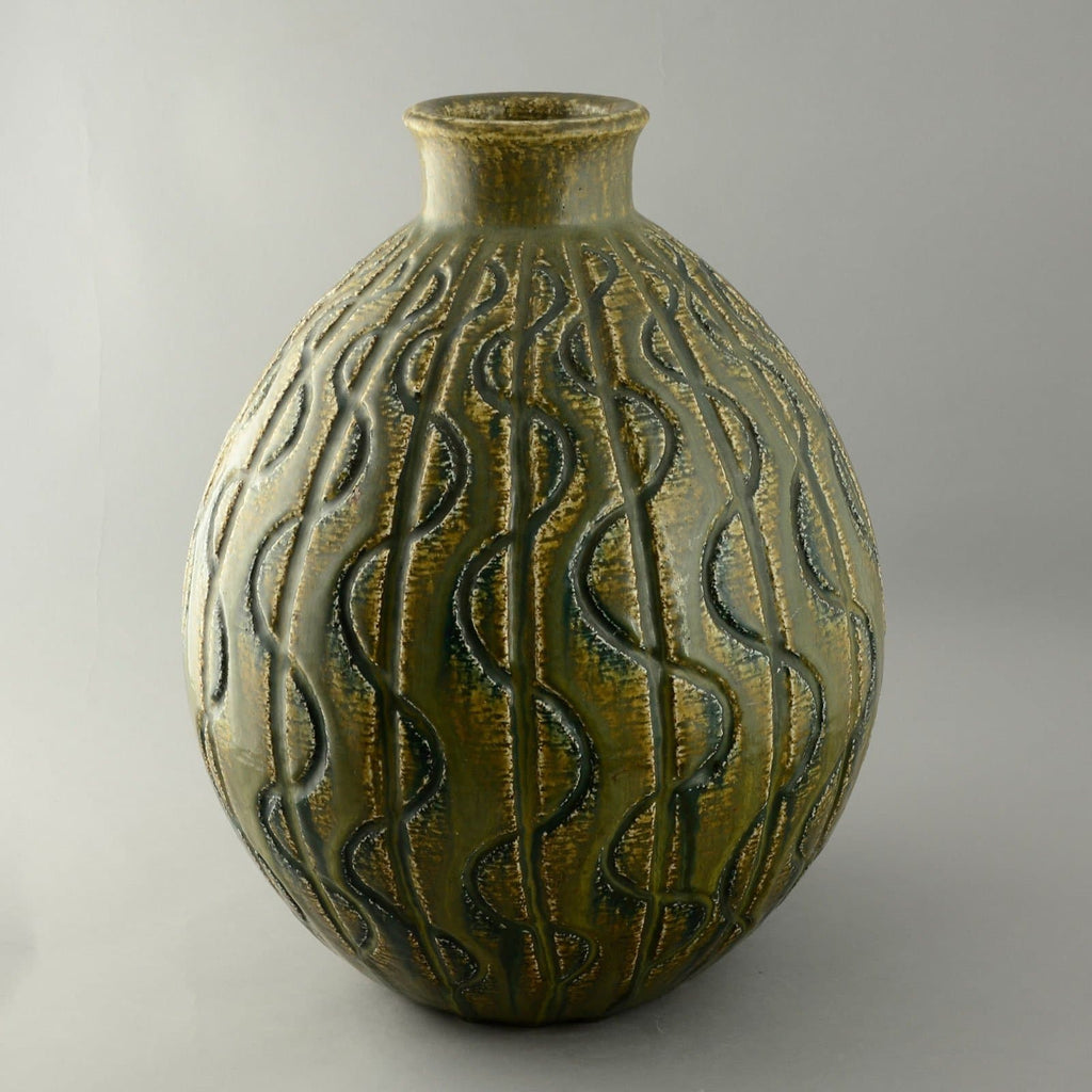 Eva Staehr Nielsen for Saxbo, monumental vase N3668 - Freeforms