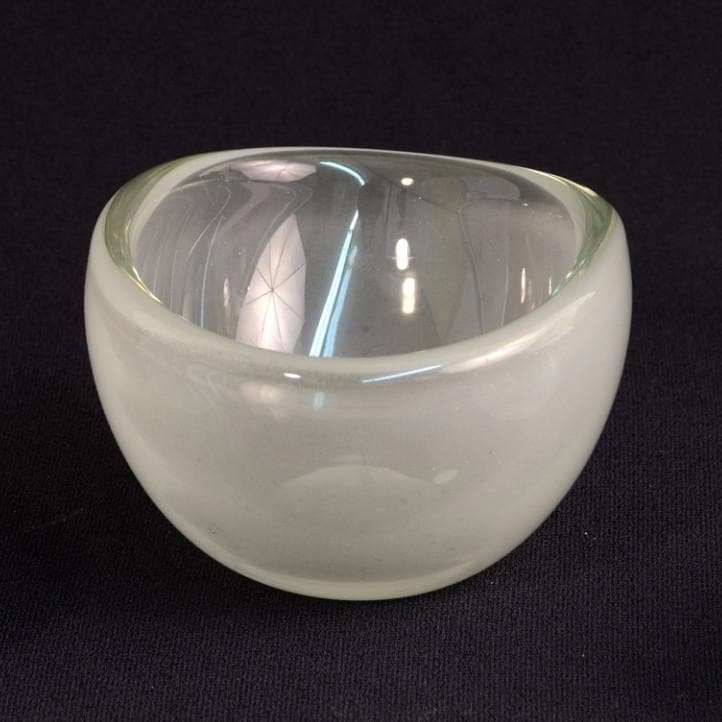 Glass bowl by ﻿Kaj Franck for Nuutäjarvi-Nottsjö N8443 - Freeforms