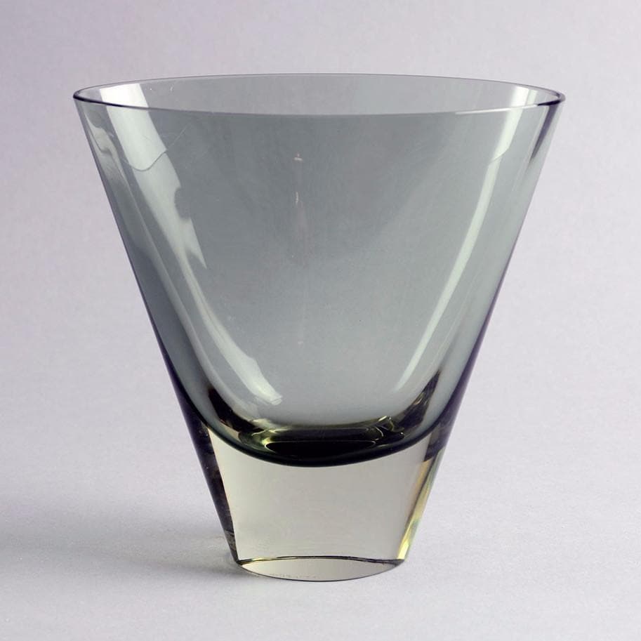 Glass vase by ﻿Kaj Franck for Nuutäjarvi-Nottsjö N9675 - Freeforms