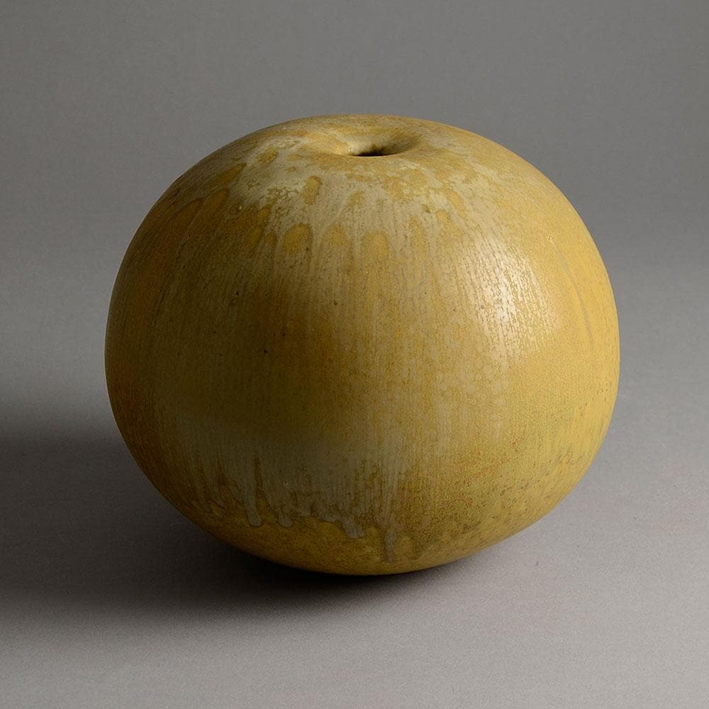 Gottlind Weigel, unique stoneware vase with yellow ochre crystalline glaze D6389 - Freeforms