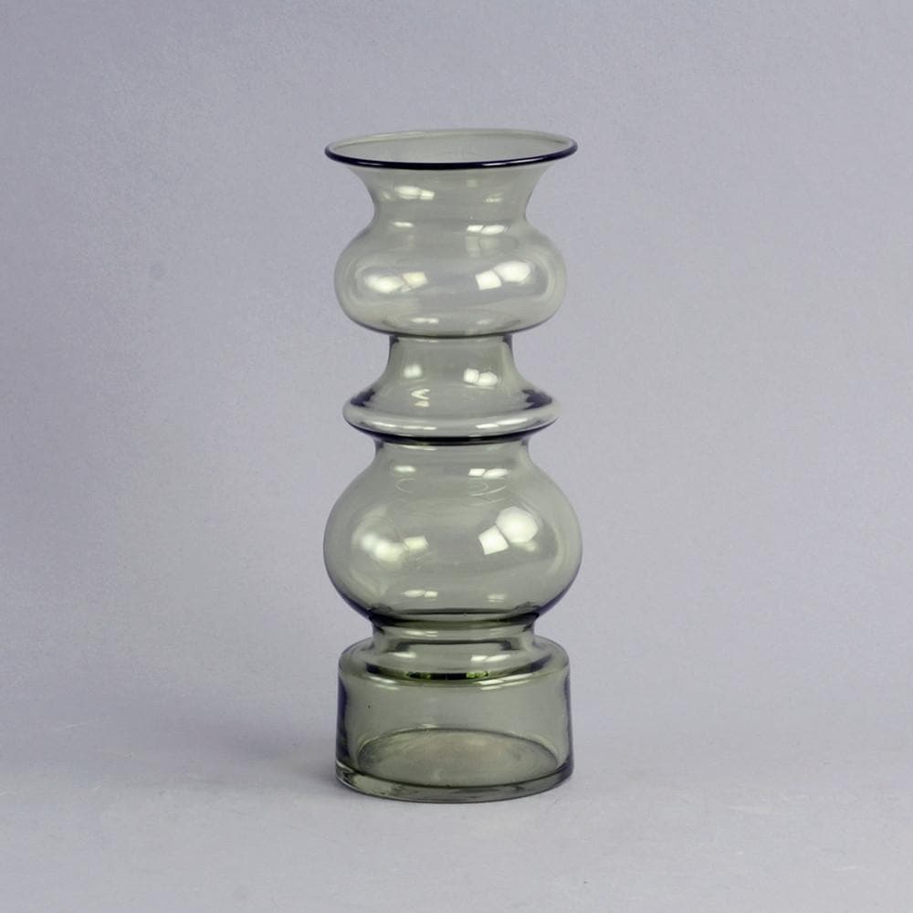 Green glass vase by Kaj Franck for Nuutajarvi-Nottsjo N9333 - Freeforms
