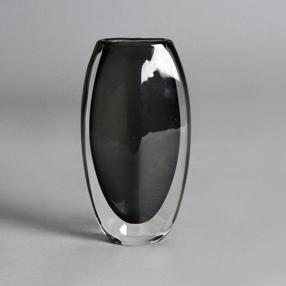 Nils Landberg for Orrefors, gray glass "Sommerso" vase F8105 - Freeforms