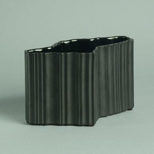Porcelain asymmetrical vase by Tapio Wirkkala for Rosenthal N9554 - Freeforms