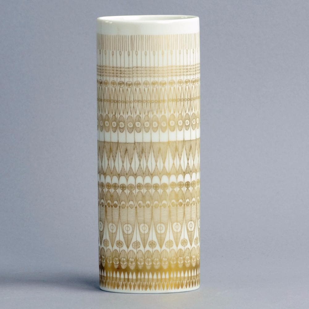 Porcelain vase by Hans Theo Baumann for Rosenthal, Germany B3800