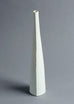 "Reptil" vase (small) with matte white glaze by Stig Lindberg N9214 - Freeforms