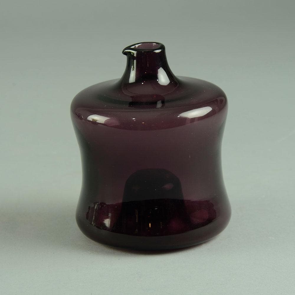 Stacking i-glass decanter in purple by Timo Sarpaneva for Iittala N7499 - Freeforms