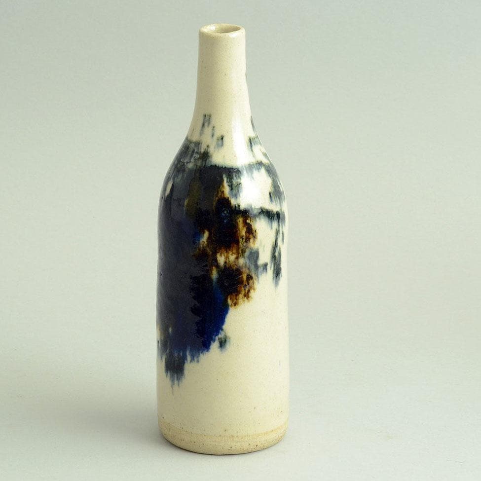 Stoneware vase by Conny Walther F1809 - Freeforms