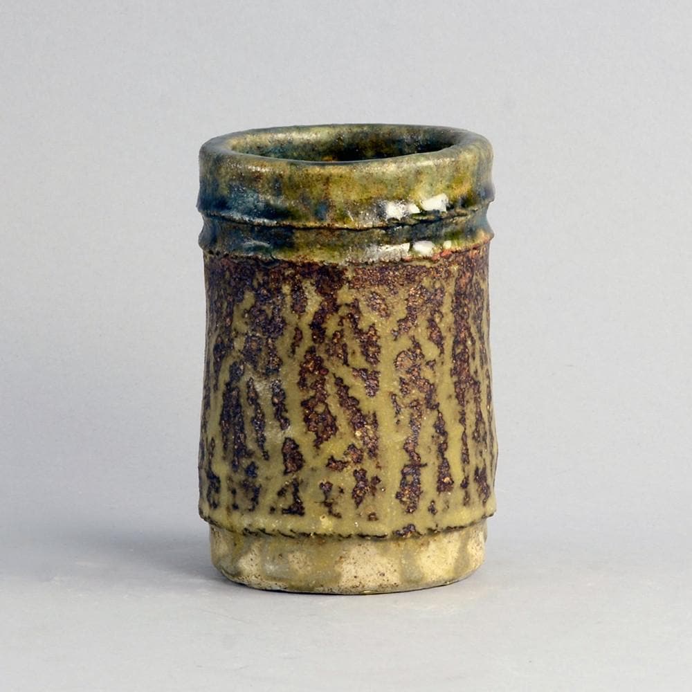Stoneware vase by Lotte Reimers N6881 - Freeforms