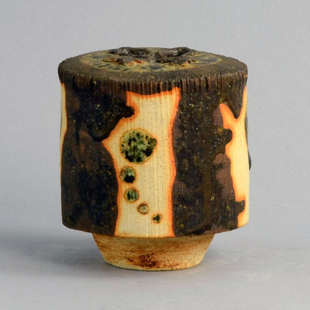 Stoneware vase by Lotte Reimers N8001 - Freeforms