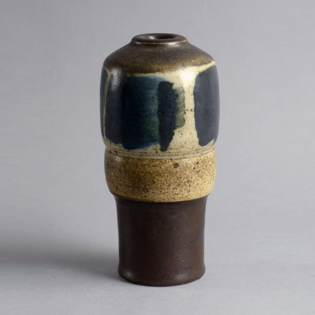 Stoneware vase by Sonngard Zweifel-Sänger N9106 - Freeforms