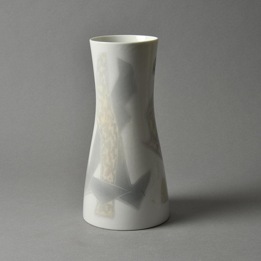 Thorkild Olsson for Royal Copenhagen, porcelain vase with abstract decoration N8188 - Freeforms