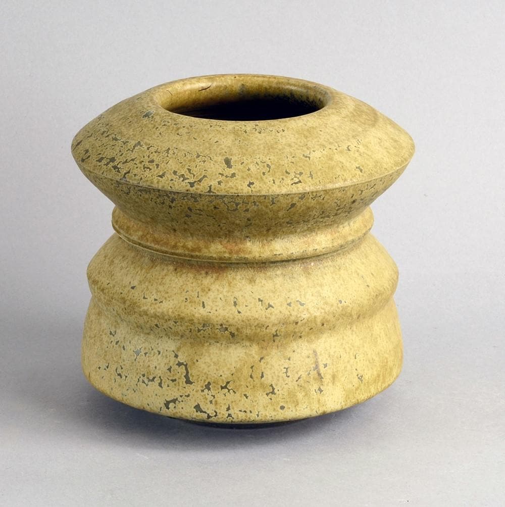 Tiered stoneware vase with matte beige glaze by Heiner Balzar B3957 - Freeforms
