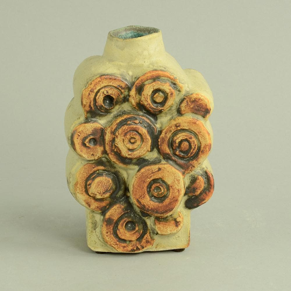 Unique stoneware vase by Bernard Rooke N5177 - Freeforms