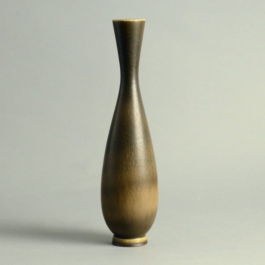 Unique stoneware vase by Berndt Friberg N9790 - Freeforms