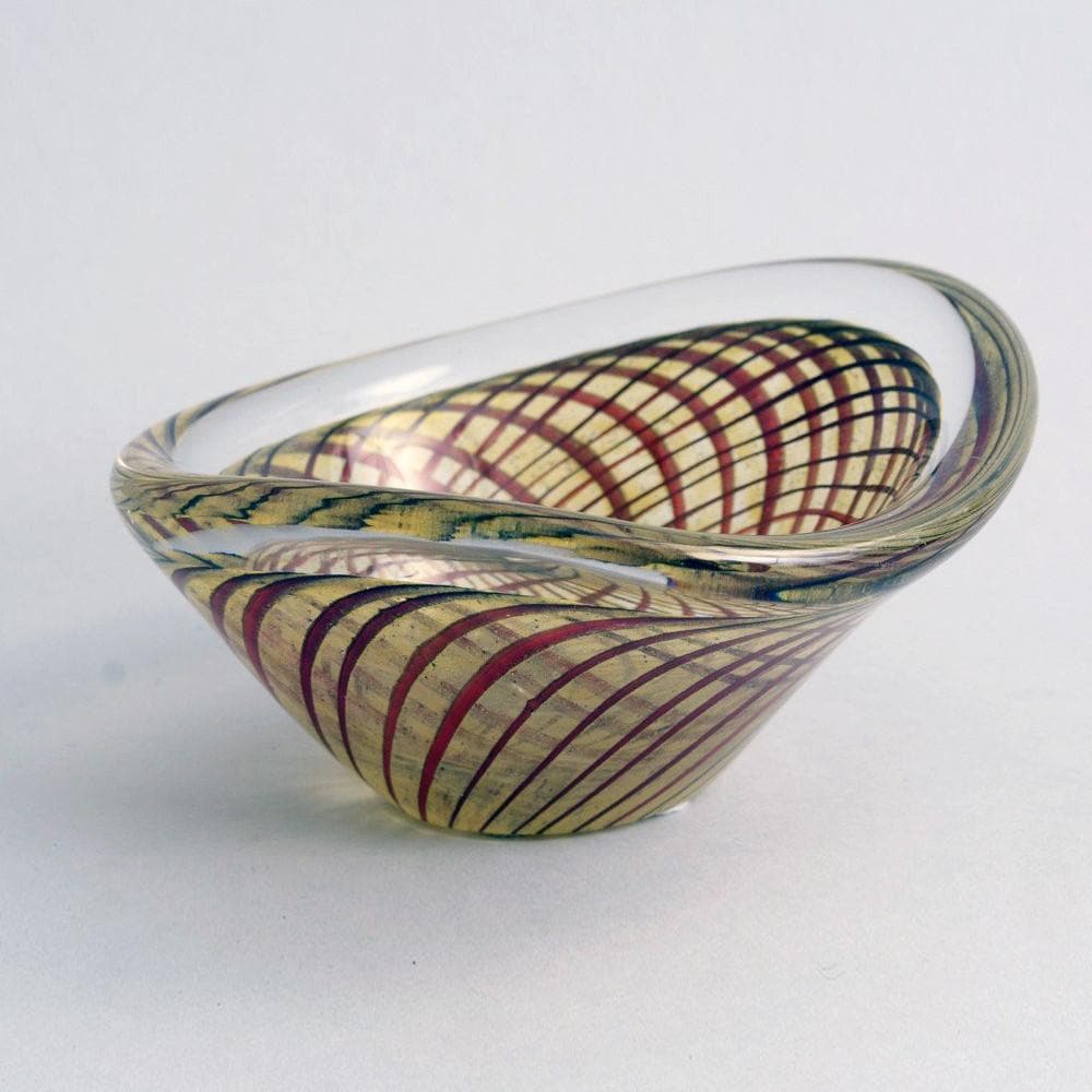 Vicke Lindstrand for Kosta glass bowl N5894 - Freeforms